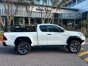 Toyota Hilux 2.8GD-6 Xtra cab 4x4 Legend 55 - Image 3
