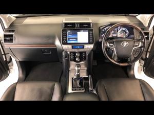 Toyota Land Cruiser Prado 2.8GD VX-L - Image 6