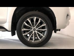 Toyota Land Cruiser Prado 2.8GD VX-L - Image 17