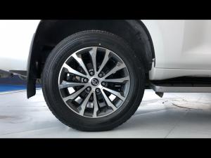 Toyota Land Cruiser Prado 2.8GD VX-L - Image 20