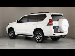 Toyota Land Cruiser Prado 2.8GD VX-L - Image 21