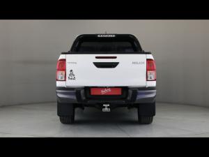 Toyota Hilux 2.8GD-6 double cab Raider auto - Image 5