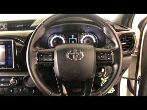 Toyota Hilux 2.8GD-6 double cab Raider auto - Image 8