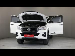 Toyota Hilux 2.8GD-6 double cab Raider auto - Image 28