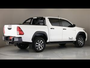 Toyota Hilux 2.8GD-6 double cab Raider auto - Image 2