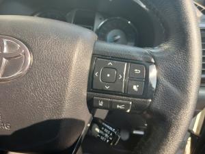 Toyota Hilux 2.8 GD-6 RB Legend 4X4 automaticD/C - Image 10