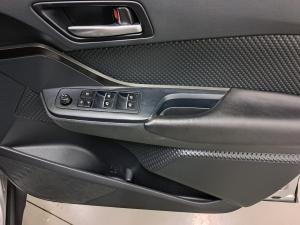 Toyota C-HR 1.2T - Image 13