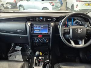 Toyota Fortuner 2.4GD-6 Raised Body automatic - Image 6