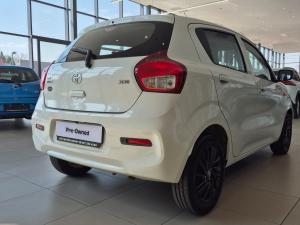 Toyota Vitz 1.0 XR - Image 2