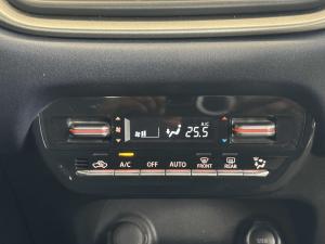 Suzuki Baleno 1.5 GL - Image 10