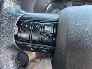 Toyota Hilux 2.8 GD-6 RB Legend automaticD/C - Image 9