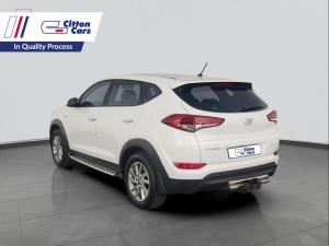 Hyundai Tucson 2.0 Premium automatic - Image 3