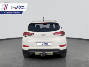 Hyundai Tucson 2.0 Premium automatic - Image 4