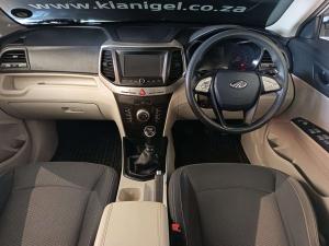 Mahindra XUV300 1.5D - Image 7