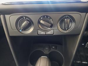Volkswagen Polo Vivo hatch 1.6 Life - Image 22