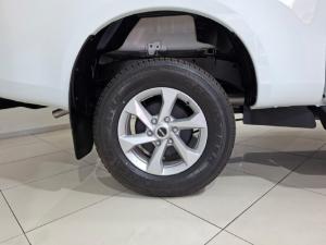 Isuzu D-Max 1.9TD Extended cab L auto - Image 6