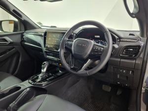 Isuzu D-Max 3.0TD double cab V-Cross - Image 8