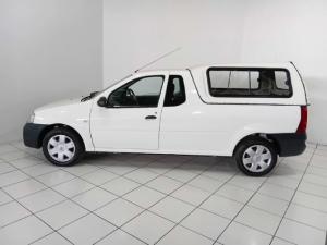 Nissan NP200 1.6i safety pack (aircon) - Image 6