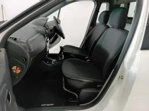 Nissan NP200 1.6i safety pack (aircon) - Image 7
