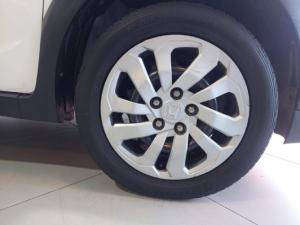 Honda BR-V 1.5 Trend - Image 13