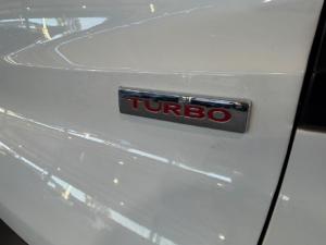 Renault Kiger 1.0 Turbo Intens manual - Image 10