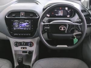 Tata Tiago 1.2 XT manual - Image 12