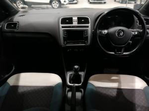 Volkswagen Polo Vivo hatch 1.6 Life - Image 6