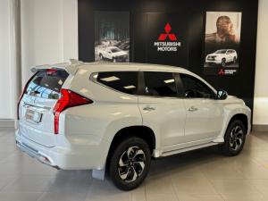 Mitsubishi Pajero Sport 2.4DI-D 4x4 - Image 3
