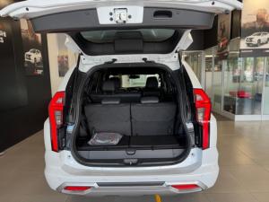 Mitsubishi Pajero Sport 2.4DI-D 4x4 - Image 6
