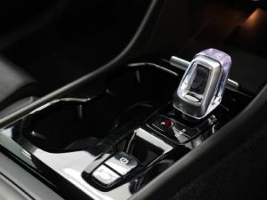 Volvo XC40 B4 Plus Dark - Image 19