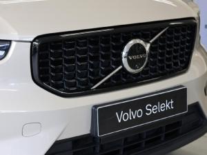 Volvo XC40 B4 Plus Dark - Image 21