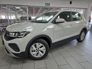 Volkswagen T-Cross 1.0TSI auto - Image 2
