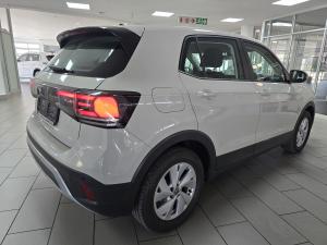Volkswagen T-Cross 1.0TSI auto - Image 4