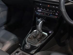 Volkswagen T-Roc 2.0TSI 4Motion R-Line - Image 13