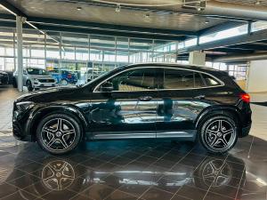 Mercedes-Benz GLA GLA200d Progressive - Image 11