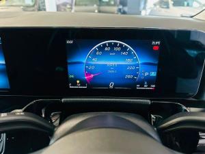 Mercedes-Benz GLA GLA200d Progressive - Image 7