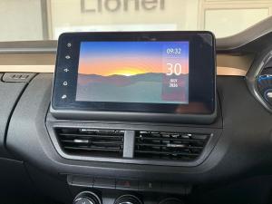 Renault Kiger 1.0 Zen manual - Image 18