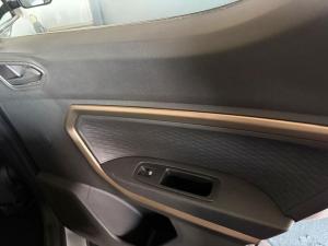 Renault Kiger 1.0 Zen manual - Image 27