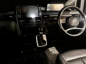 Hyundai Staria 2.2D Executive 9-seater - Image 9
