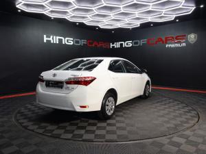 Toyota Corolla Quest 1.8 Plus manual - Image 8