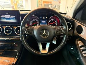 Mercedes-Benz C-Class C180 - Image 17