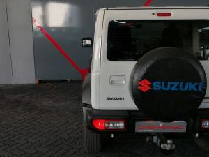 Suzuki Jimny 1.5 GLX AllGrip 3-door auto - Image 11