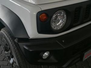 Suzuki Jimny 1.5 GLX AllGrip 3-door auto - Image 12
