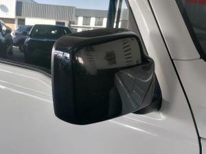Suzuki Jimny 1.5 GLX AllGrip 3-door auto - Image 15