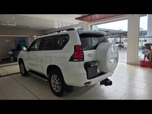 Toyota Land Cruiser Prado 2.8GD VX - Image 10