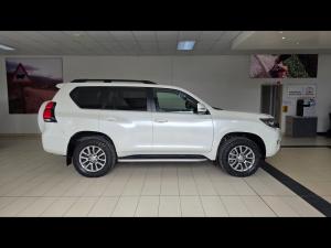 Toyota Land Cruiser Prado 2.8GD VX - Image 3