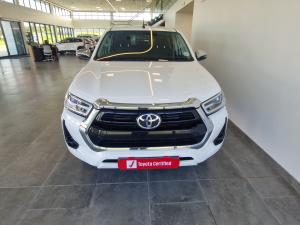 Toyota Hilux 2.8GD-6 double cab Raider auto - Image 4