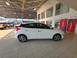 Toyota Yaris 1.5 Xs auto - Image 3