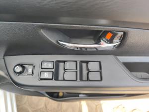 Toyota Rumion 1.5 SX manual - Image 14