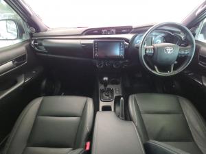 Toyota Hilux 2.8GD-6 Xtra cab 4x4 Legend auto - Image 6